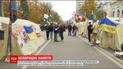Полиция подвинула границы митингующих выше по улице Грушевского