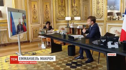 Макрон домовився із Путіним про робочий візит до Росії