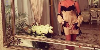 Обновила гардероб: Анастасия Волочкова похвасталась своей коллекцией обуви