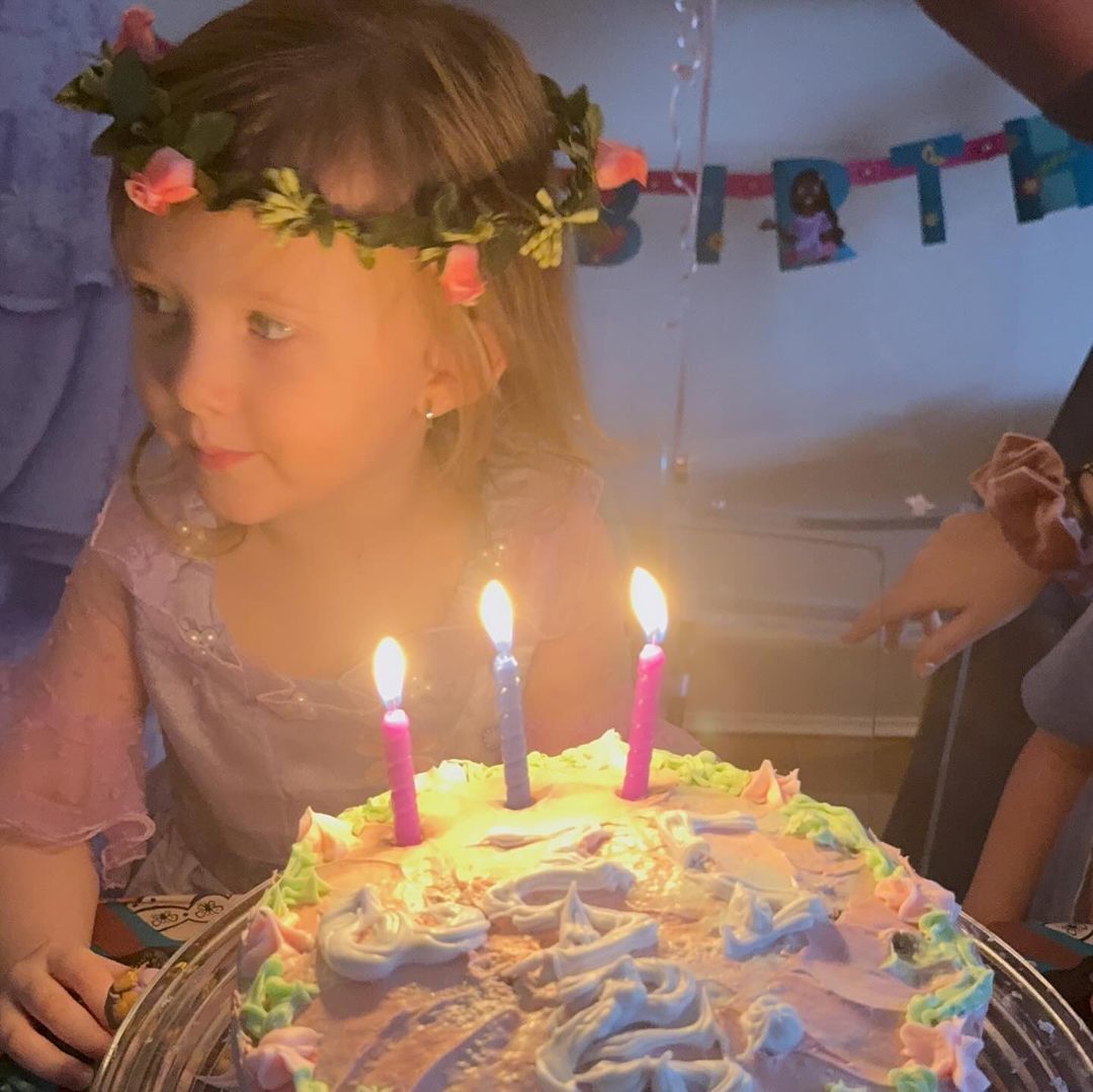 Семья Болдуина отпраздновала день рождения Марии Лусии Виктории / © instagram.com/hilariabaldwin