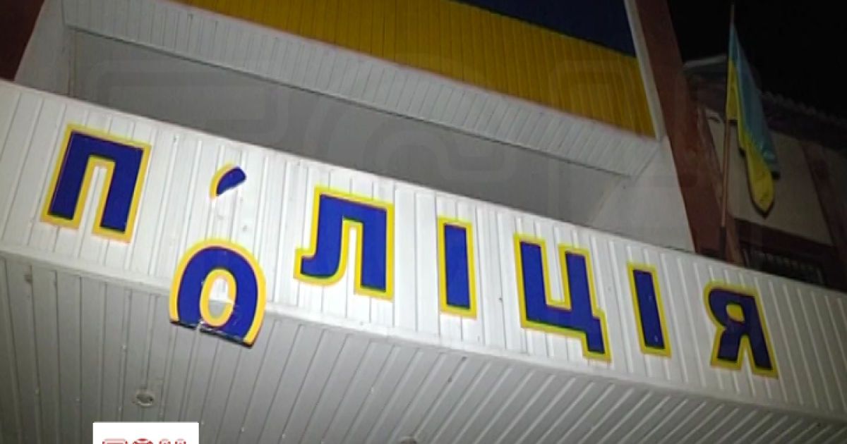 Не нужна здесь эта полиция. Как жители Кривого Озера атаковали райотдел после резонансного убийства