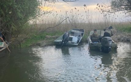 В Одеській області перекинувся човен з прикордонниками, пошуки одного військовослужбовця тривають