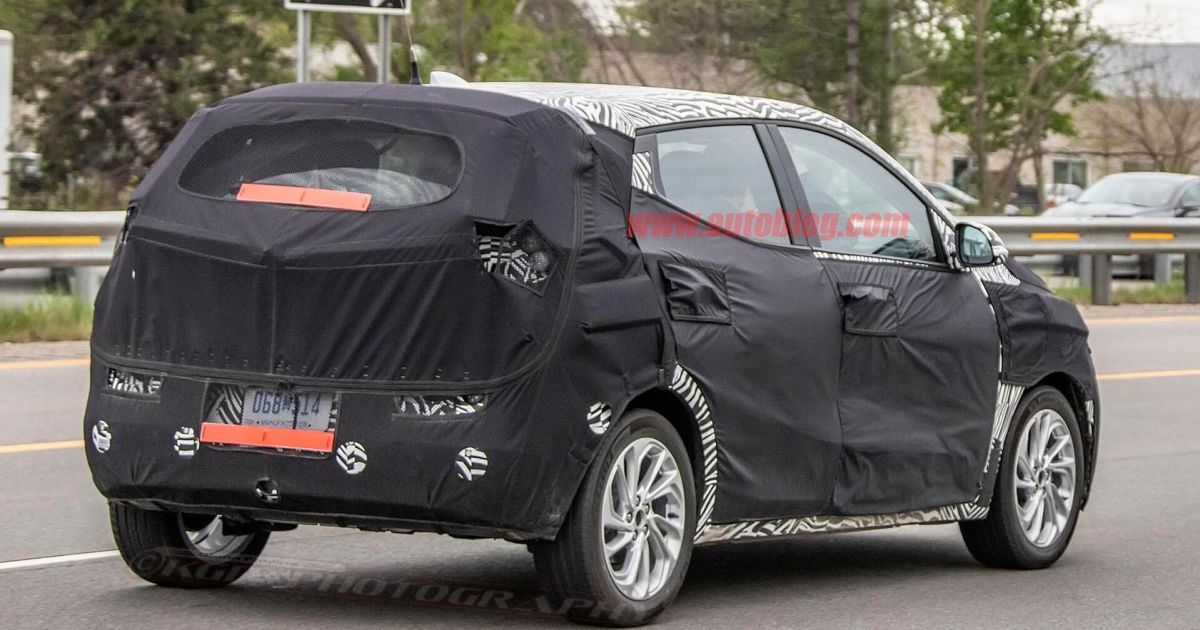 Chevrolet Bolt EV_1 / © autoblog.com