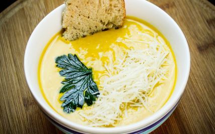Сырный суп: рецепт с грибами и плавленным сыром