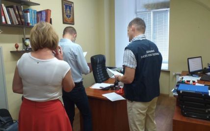 В Киеве следователь Нацполиции "потерял" более миллиона гривен, изъятого во время обыска
