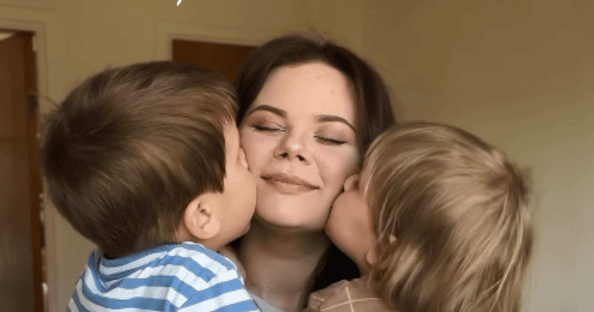 Українка з дітьми