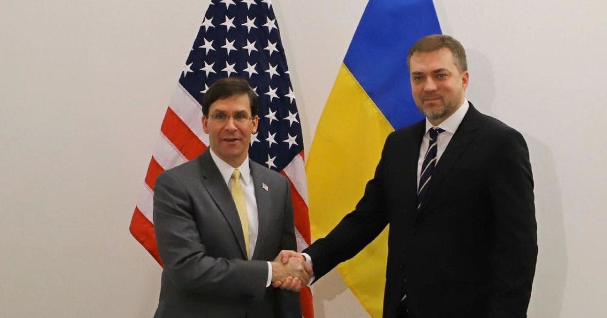 Реформи армії та НАТО: про що говорив міністр оборони України з американським колегою
