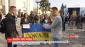 Активісти під ВР вимагають ухвалити мовний закон