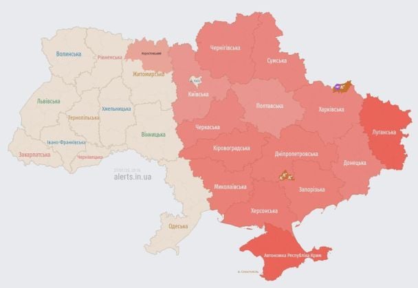 Карта воздушных тревог по состоянию на 23:17