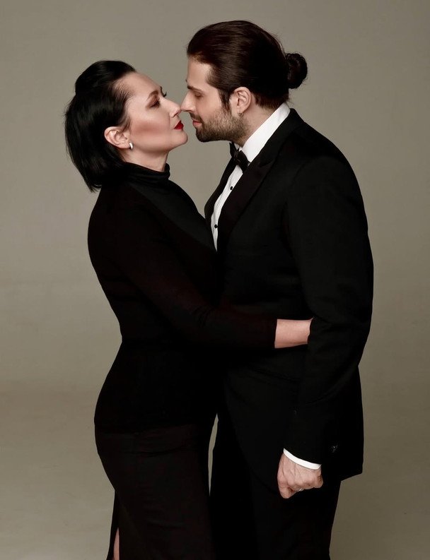 Олена Мозгова з чоловіком / © instagram.com/mozgovaolena