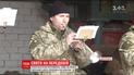 Украинские военные отметили годовщину ВСУ, несмотря на обстрелы боевиков