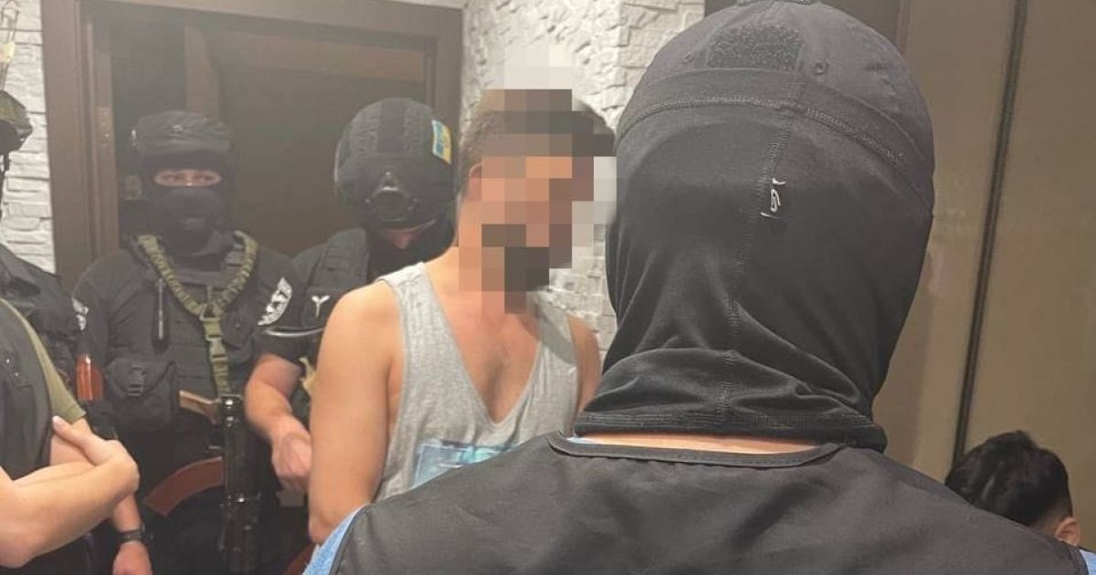 На Київщині чоловік вербував та переправляв жінок з метою сексуальної експлуатації до Туреччини