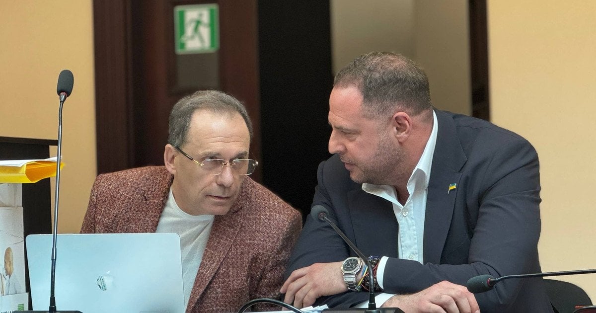 "Усі виїзди були з дозволу": захист Єрмака заперечив порушення запобіжного заходу під час поїздок на фронт