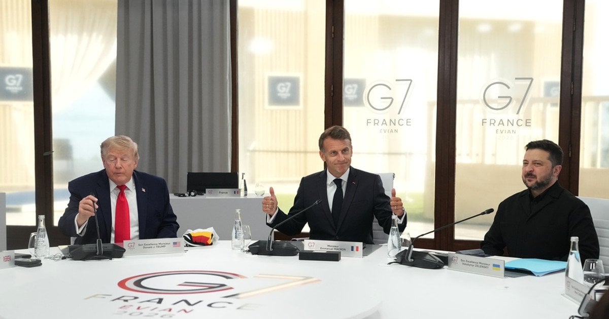 Трамп, Макрон и Зеленский на саммите G7