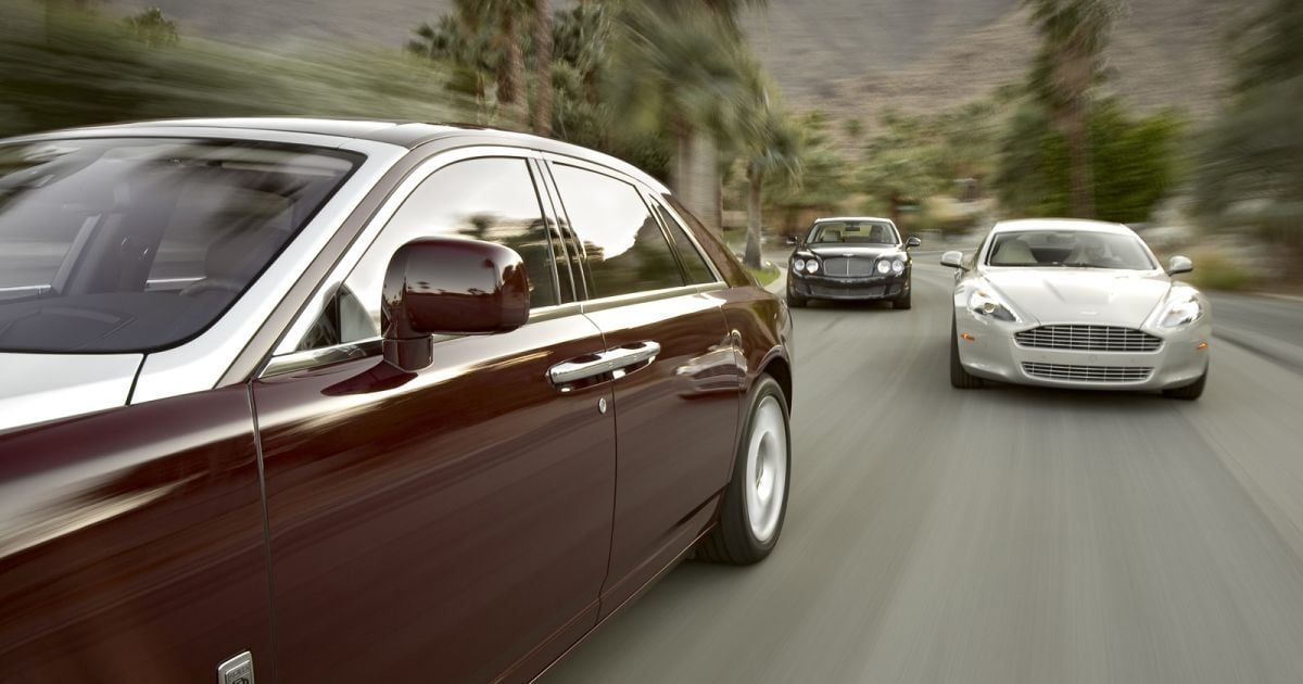 С российского авторынка могут уйти люксовые бренды