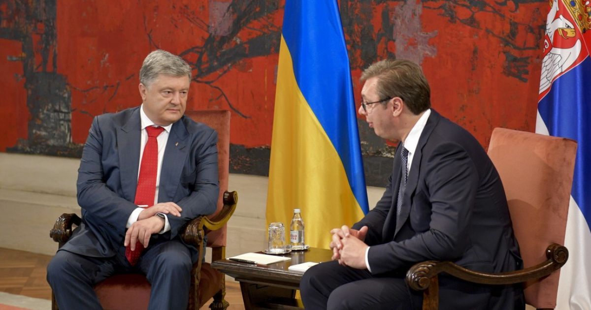 Миротворцы на Донбассе: Порошенко рассчитывает на поддержку Сербии