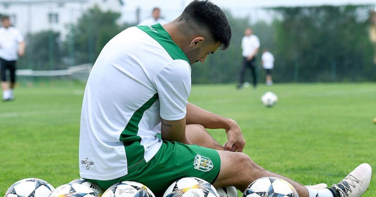 "Карпаты" и "Львов" в зрелищном дерби сильнейшего не выявили