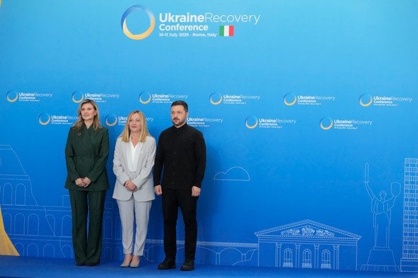Джорджа Мелоні і Володимир та Олена Зеленські / © Associated Press