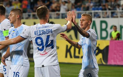 Феєрія Буяльського, пенальті та курйоз: "Динамо" розтрощило "Десну" і захопило лідерство в УПЛ (відео)