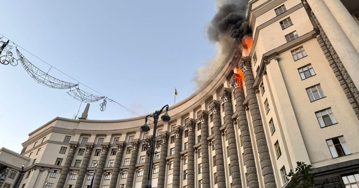 Удар Росії по Кабміну Удар Росії по Кабміну