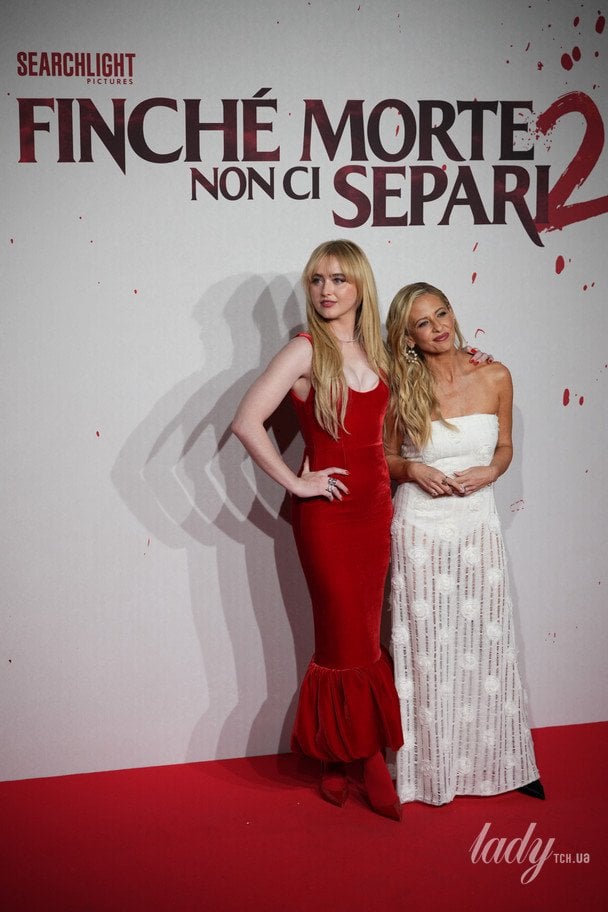 Сара Мішель Геллар і Кетрін Ньютон / © Associated Press