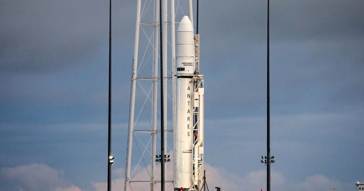 Фото: NASA/Terry Zaperach