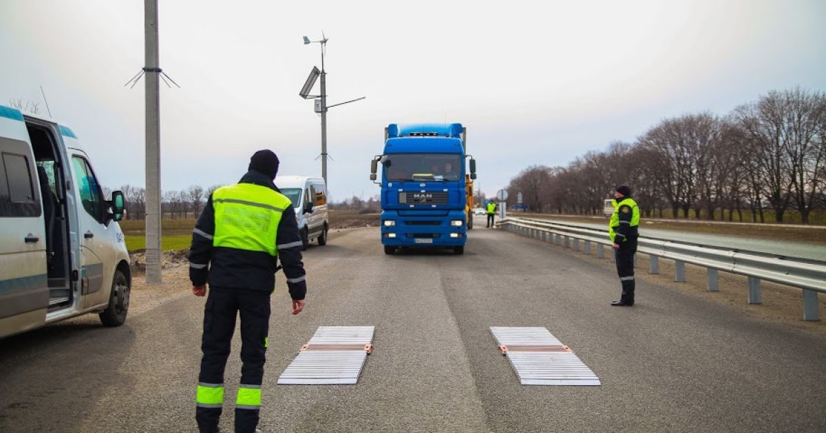 "Розширення прав поліції і огляд без понятих": нардепка розкритикувала законопроєкт про п'яне водіння