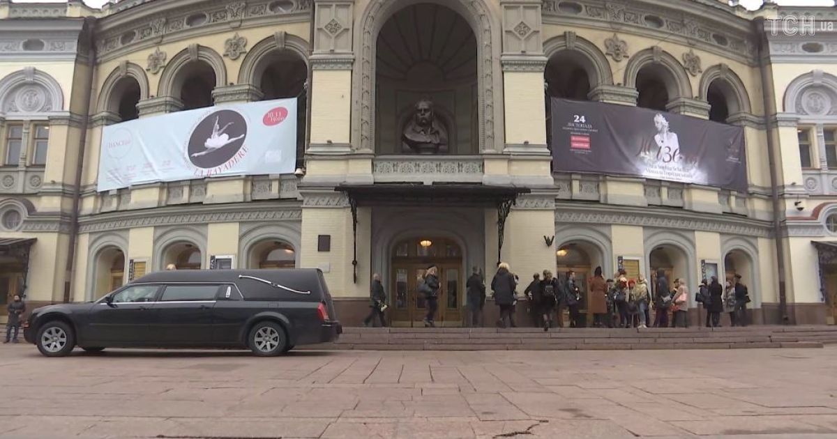 Прощання з Аніко_1 / © ТСН.ua