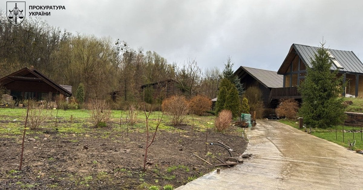 Колишній нардеп Деркач привласнив заповідні землі Конча-Заспи