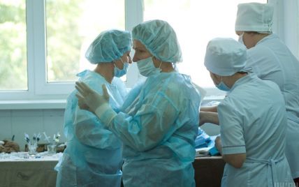 У Донецькій області зафіксували нові випадки коронавірусу: інфікувалася медпрацівниця