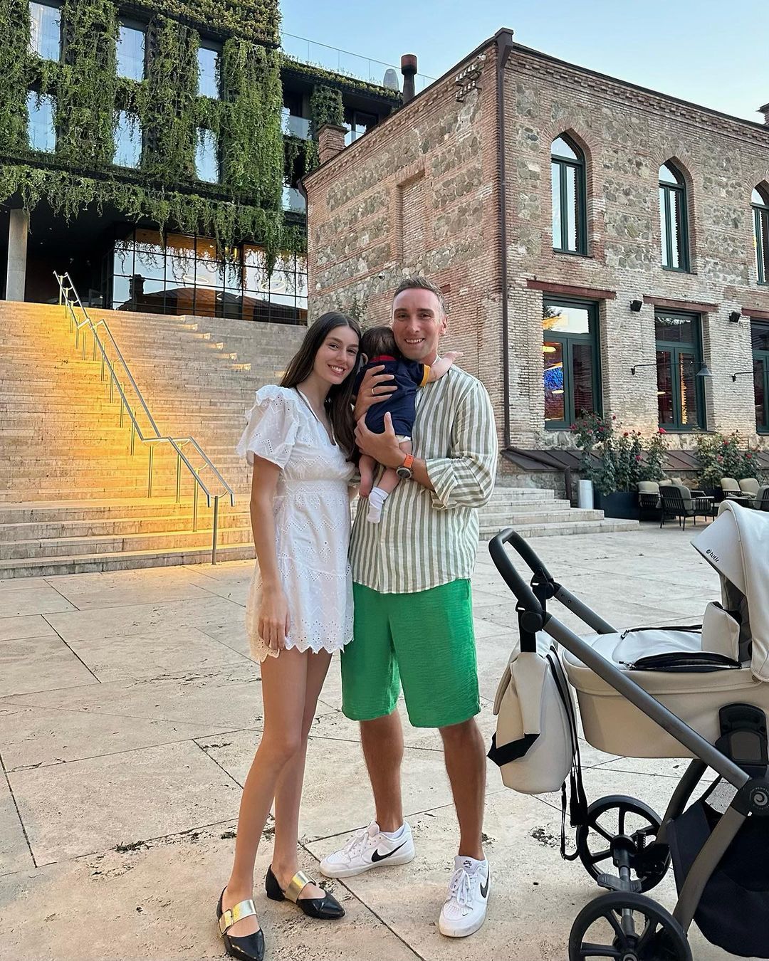 Иракли Макацария с женой и сыном / © instagram.com/maqatsa