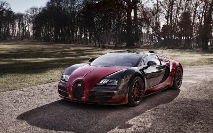 Bugatti показала сборку последнего гиперкара Veyron (видео)