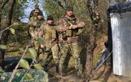 Террористы девять раз обстреливали украинских военных: трое бойцов ООС ранены
