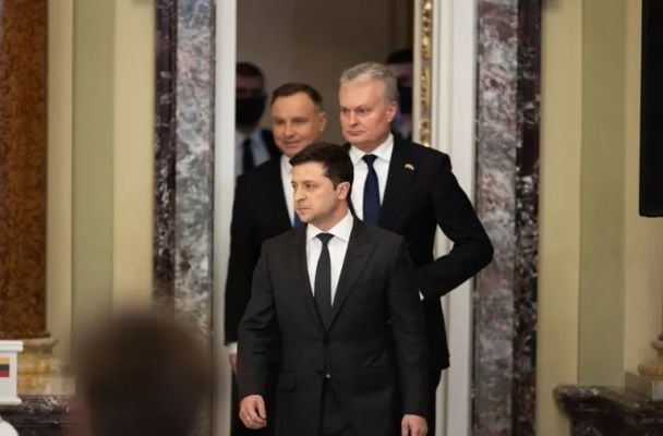 Володимир Зеленський із президентами Литви та Польщі 23 лютого 2022 року / © Офіс президента України