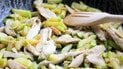 Кабачки с курицей и грибами на сковороде