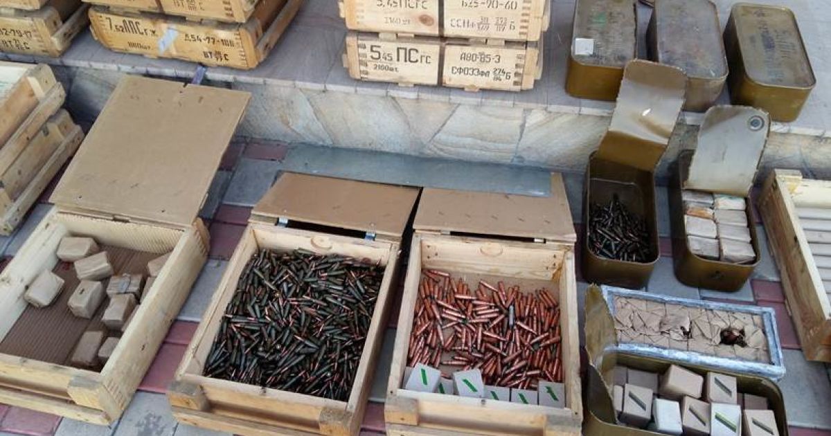 СБУ нашла большой тайник оружия