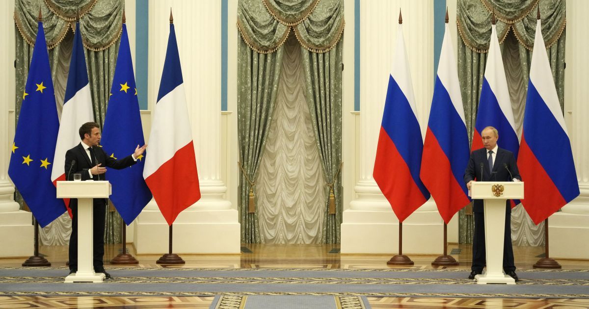 Kremlin Attempts to Stop French Aid to Ukraine: Washington Post Report