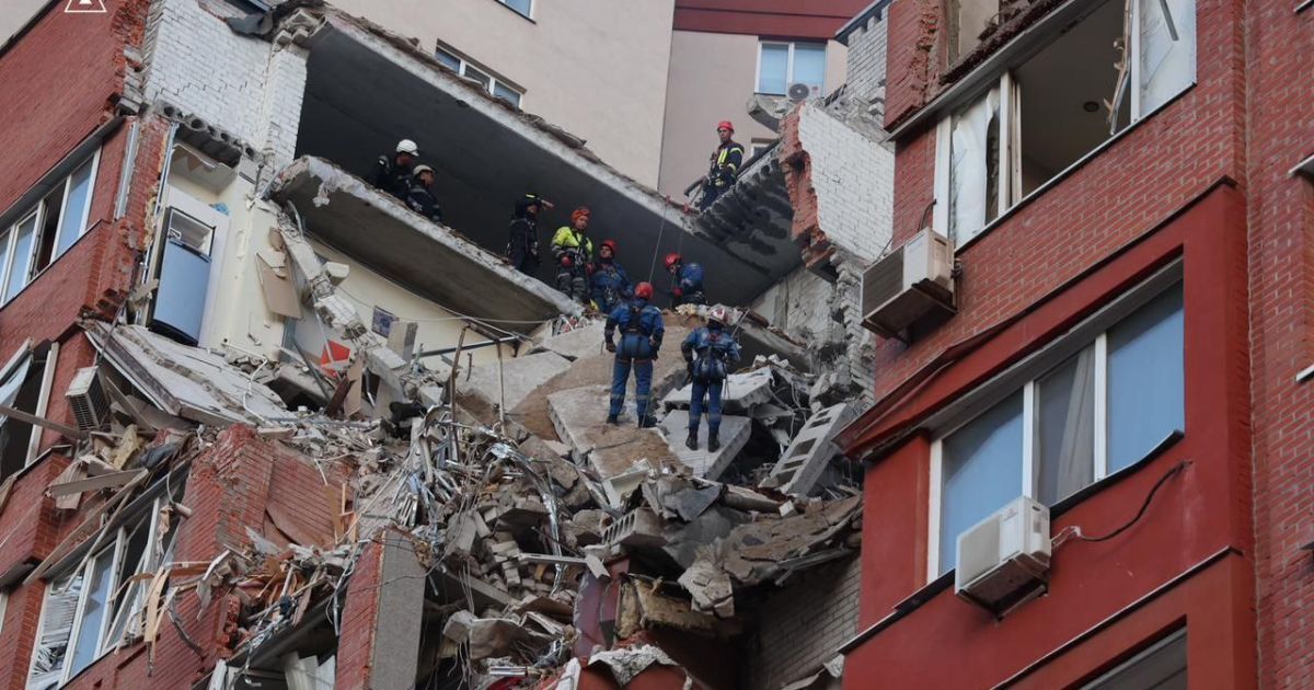 Наслідки ракетного удару по Дніпрі 28 червня.