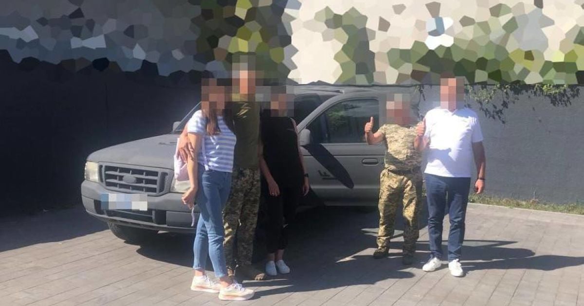 Favbet Foundation передав ЗСУ ще один Ford Ranger
