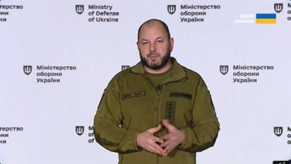 Миллион гривен, выезд за границу и куча льгот: все детали новых контрактов для украинцев в возрасте 18-24 года.