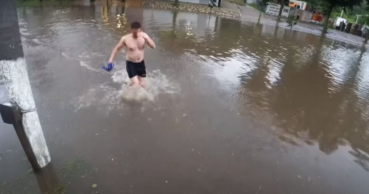 скріншот з відео Dan Varenytsia в "Ютуб"