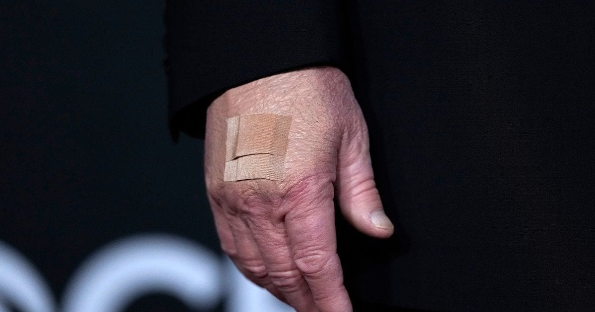 Рука Дональда Трампа