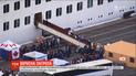 Круїзний лайнер Grand Princess, на борту якого виявили коронавірус, пришвартувався у США