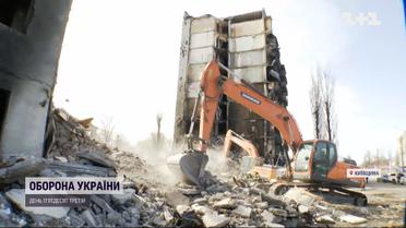 Сапери на Київщині знайшли заміновані розтяжки під одягом та у іграшках