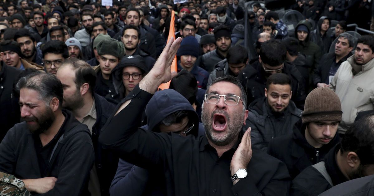 "Иранский Чернобыль". Мировые СМИ называют сбития самолета МАУ "последней каплей" для иранцев