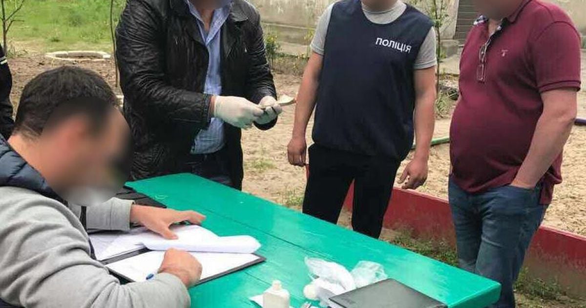 глава Нікопольської РДА попався на хабарі_1 / © Facebook/Арсен Аваков