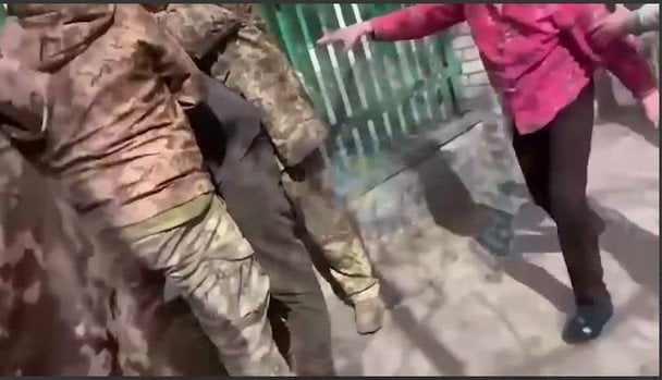 У Львові жінки напали на військових ТЦК під час перевірки чоловіка