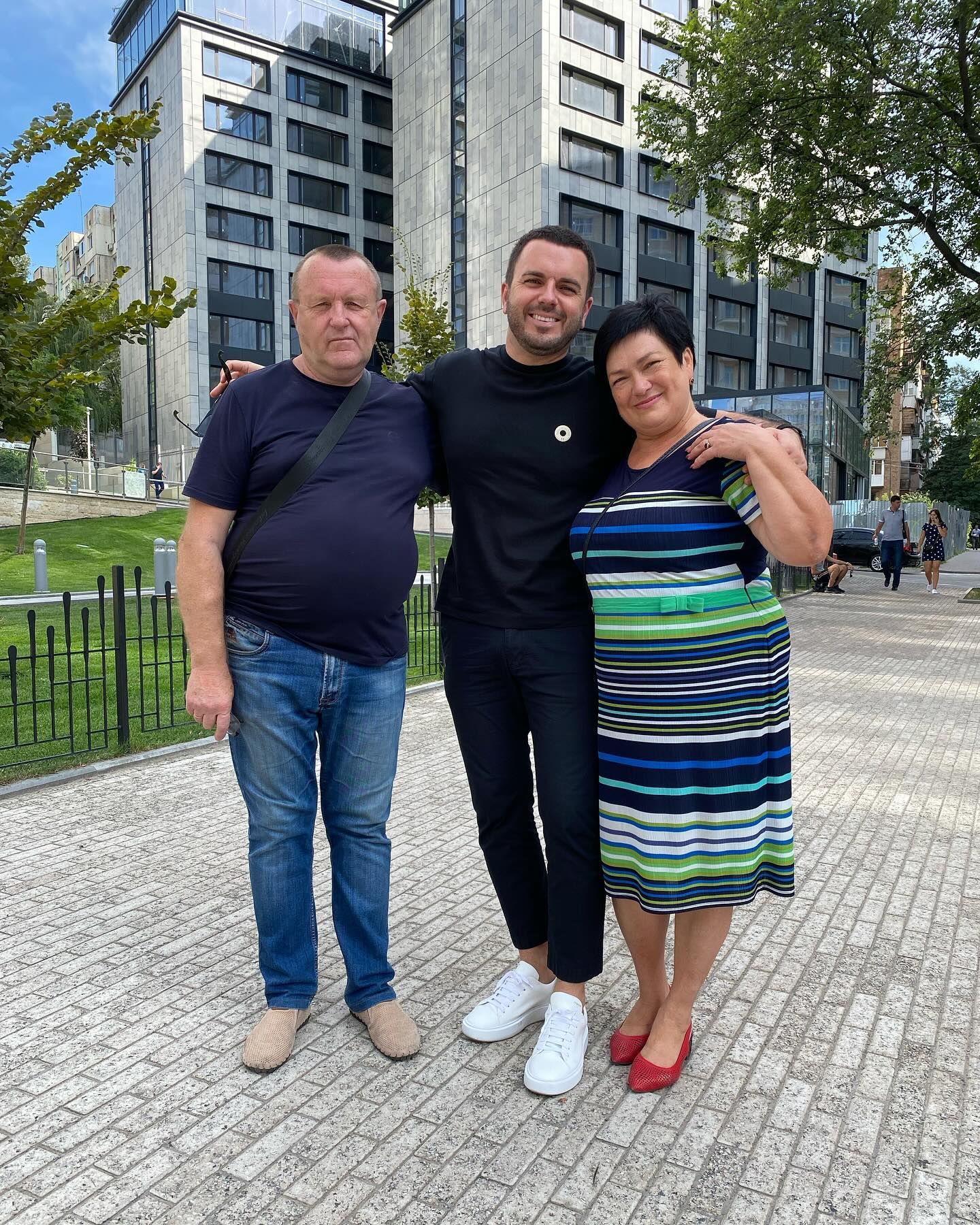 Григорий Решетник с семьей / © instagram.com/grisha_reshetnik