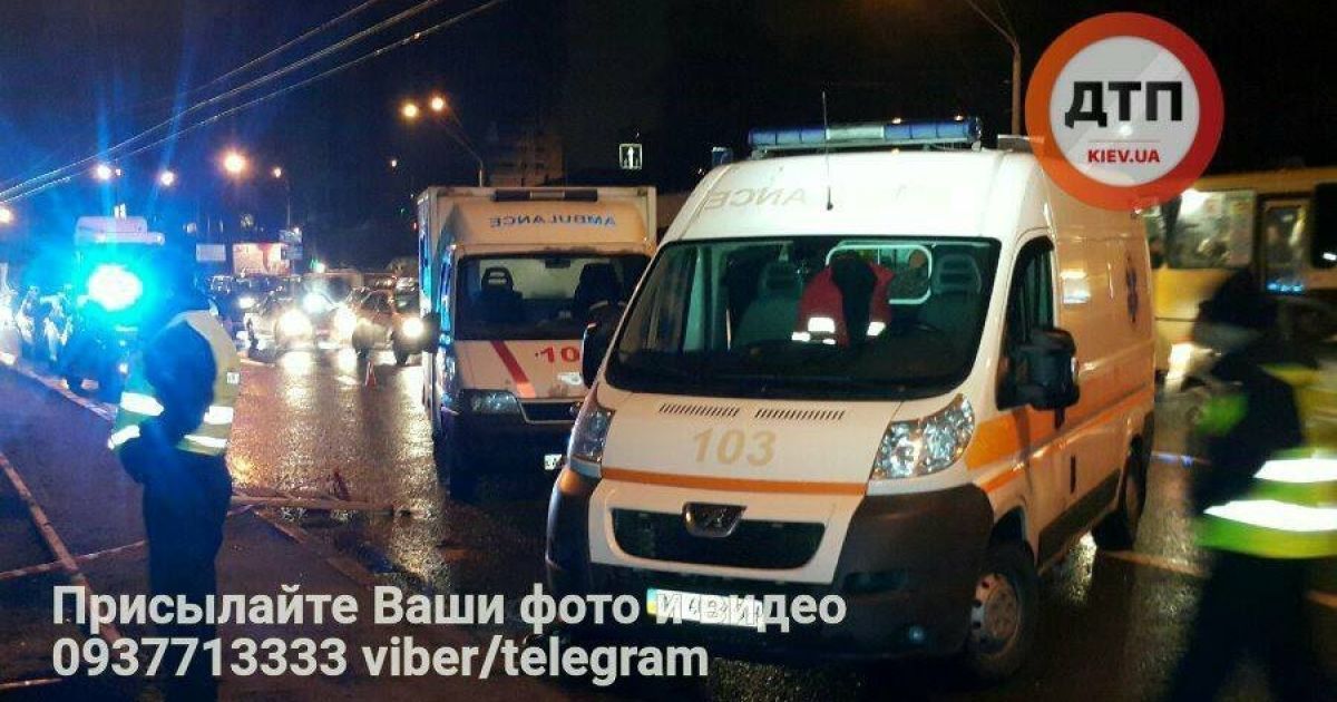 ДТП на проспекті Перемоги у Києві_8 / © facebook.com/dtp.kiev.ua