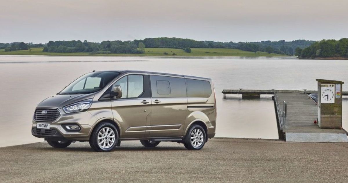 Ford обновил микроавтобус Tourneo Custom